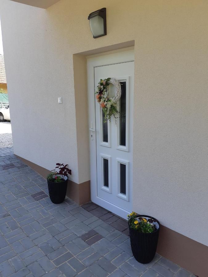 Apartament Vilka Čachtice Zewnętrze zdjęcie